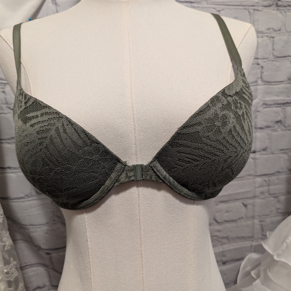 Victoria Secret push up bra